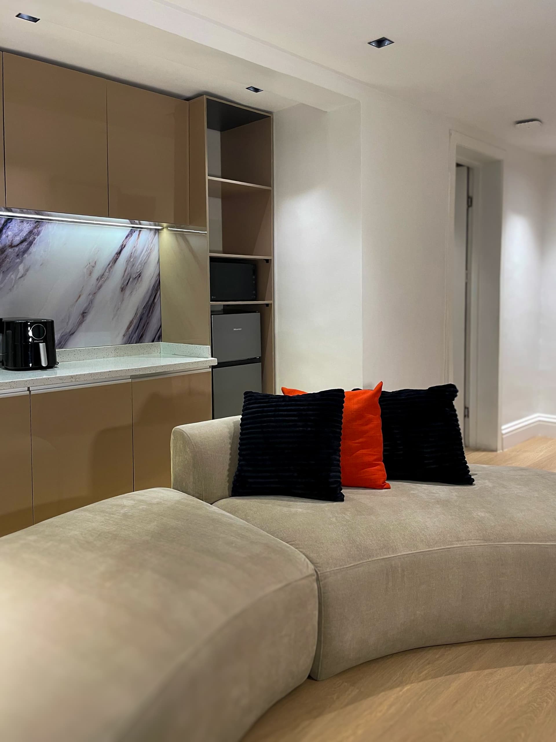 1-Bedroom Suite — Room 102 at Tavern Residence, photo 9 of 9