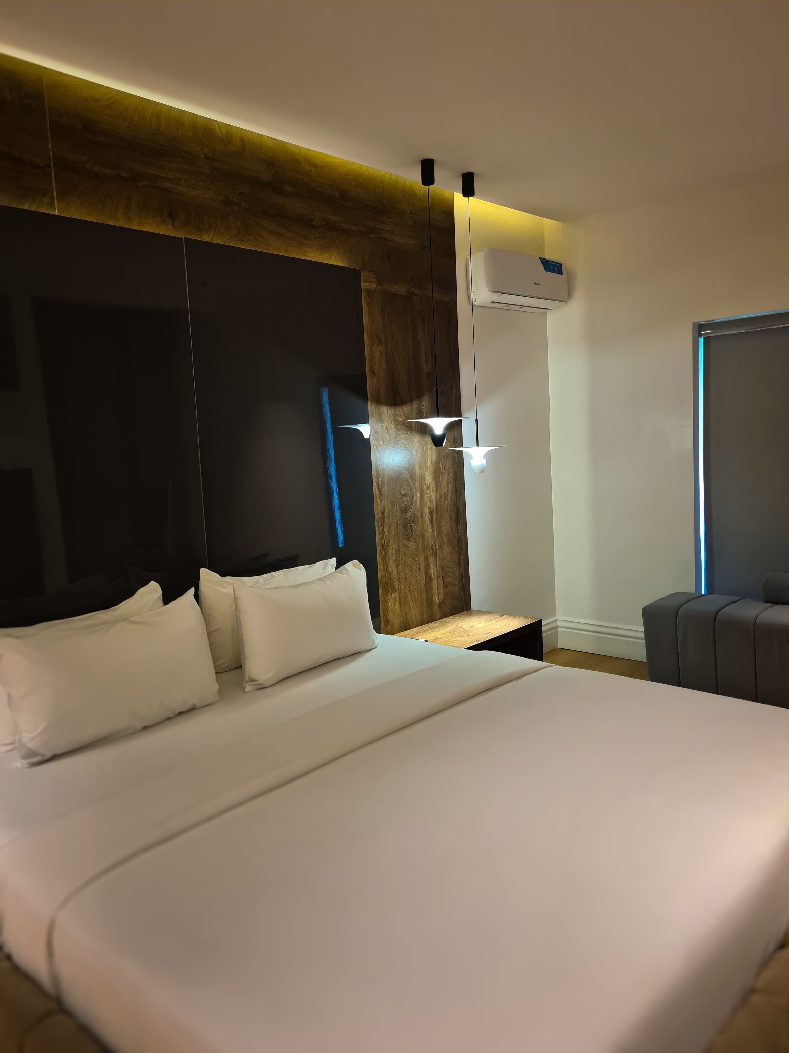 1-Bedroom Suite — Room 103 at Tavern Residence, photo 4 of 8