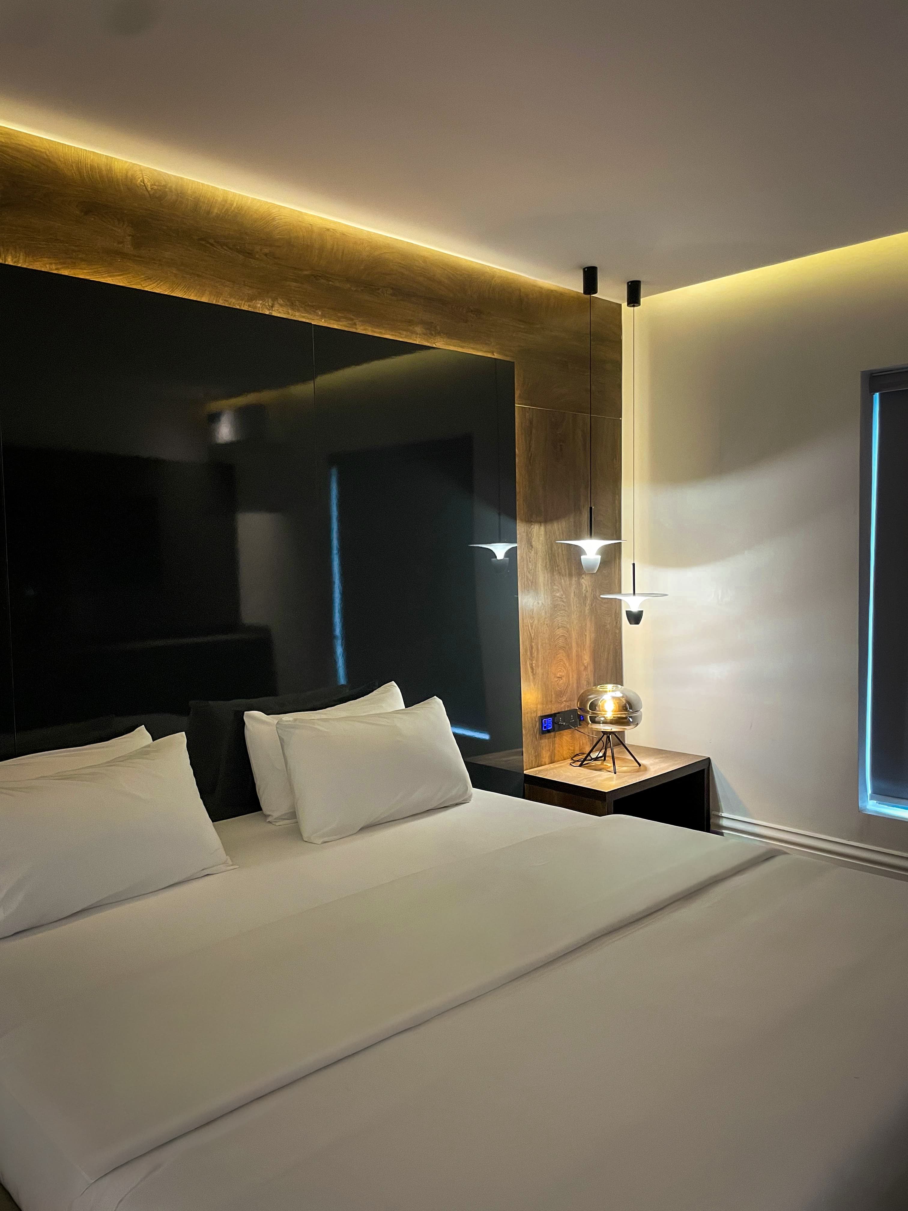 Studio Room — Room 110 at Tavern Residence, photo 3 of 11