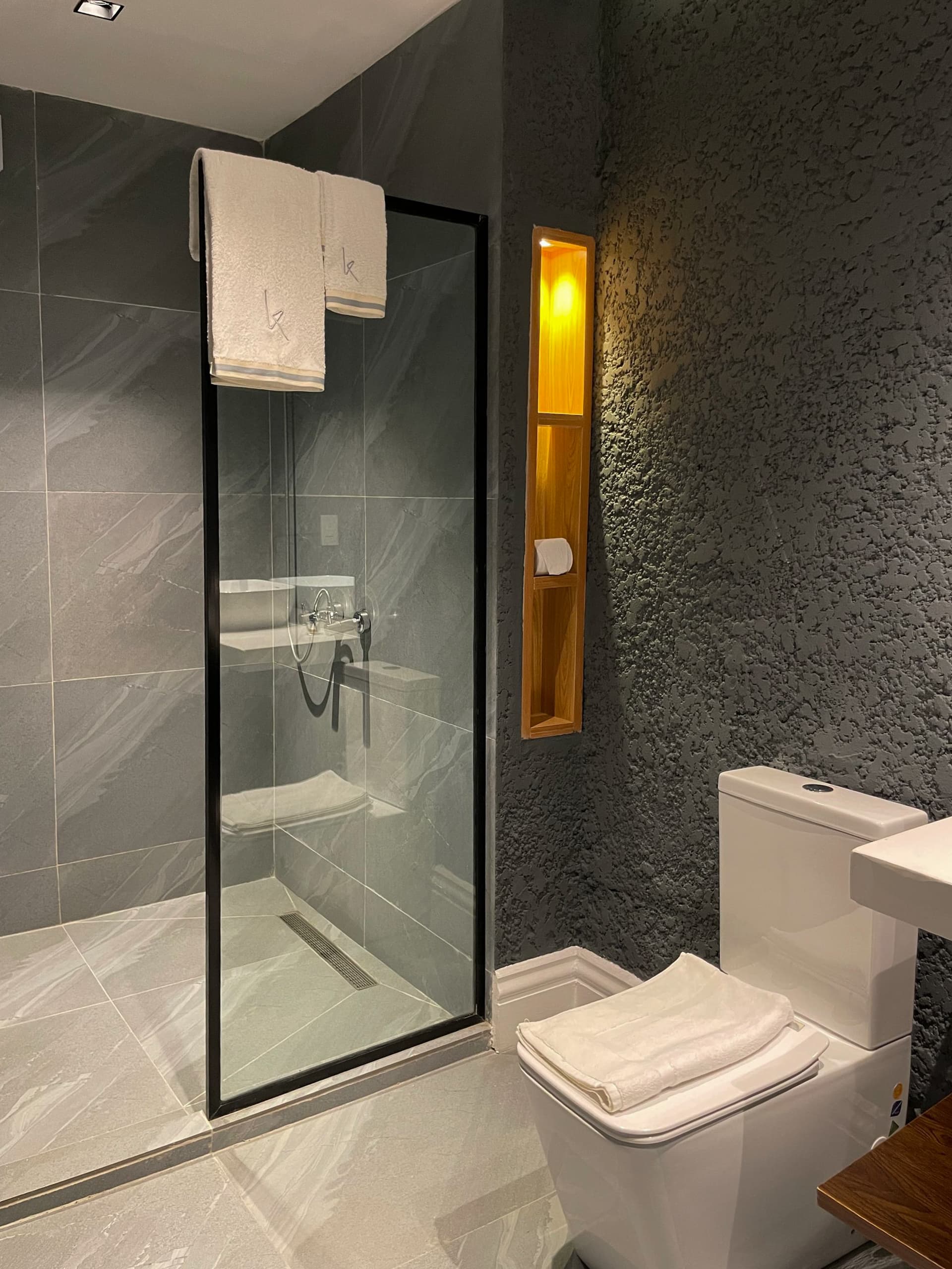 Studio Room — Room 110 at Tavern Residence, photo 7 of 11